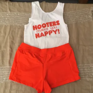 Hooters Girl Worn Sexy Tank & Shorts from Miami FL XSmall & “Noella” Name Tag thumbnail 5