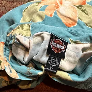 Harley Davidson Motorcycles Hawaiian Flower Button Up Silk Shirt thumbnail 2