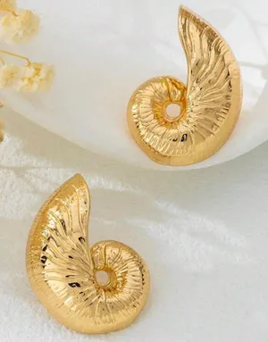 Gold Shell Earrings thumbnail 1