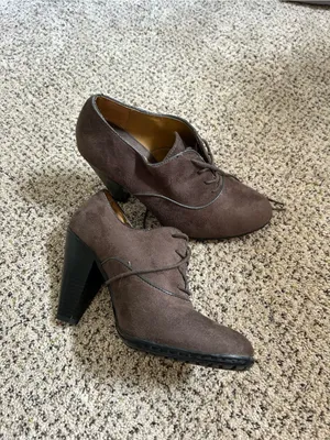 Brown Suede Lace thumbnail 2