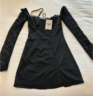 Princess Polly Dress thumbnail 1