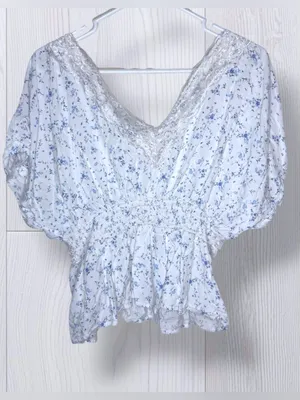 ALMOST FAMOUS Cottagecore Floral Flutter Sleeve Lace Crochet Empire Waist Blouse thumbnail 4
