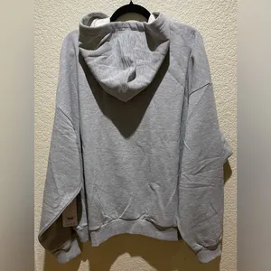 NWT Alo Yoga Accolade Hoodie Athletic Heather Grey Size S thumbnail 7