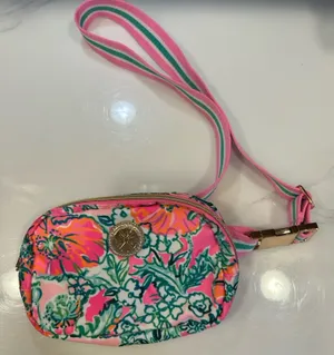 Lilly Pulitzer Jeanie Runaround Belt Bag Fanny Pack Soleil Pink Perfect Poppy thumbnail 1