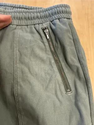 Athleta Light Gray/Green Jogger Pants with Zippered Pockets size 4 thumbnail 3