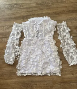 White floral dress thumbnail 2