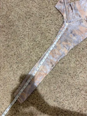 Athleta Elation Gilded Tight Tan Gold Metallic Snakeskin Leggings Size XXS thumbnail 13