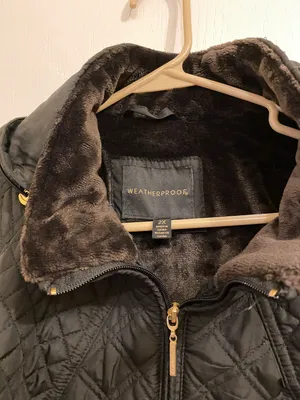 Weatherproof Black Quilted Hooded Jacket thumbnail 5