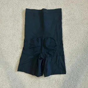Spanx OnCore High-Waisted Mid-Thigh Short Compression Shaper In Black Size XL thumbnail 4