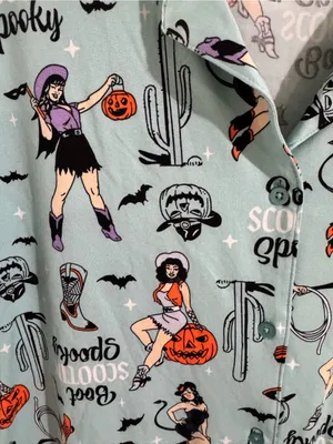Way to Celebrate Halloween Retro Pinup Cowgirl Witch Pajamas Size Large NWT thumbnail 2