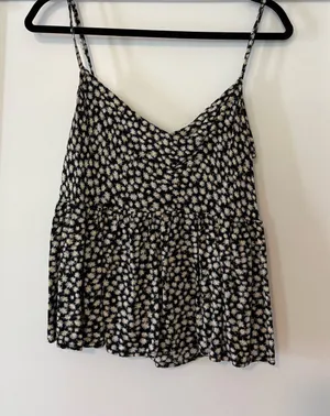 American Eagle Outfitters Tank Top thumbnail 1