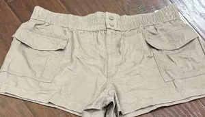 Abercrombie and Fitch Cargo Utility Shorts in Grey Size XL NWT thumbnail 1