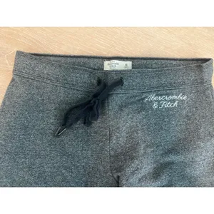 Abercrombie and Fitch Women’s Sweatpants Gray Size Medium Cotton Blend Lounge thumbnail 2