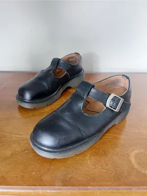 Dr Martens • vintage t-strap mary janes 8334 leather chunky black lug sole MIE thumbnail 2