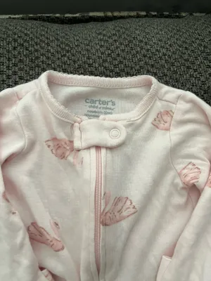 Pink onesie Size newborn thumbnail 3