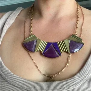Gold tone necklace. Vintage. thumbnail 4