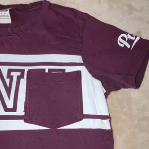 VS PINK Casual Logo Tee - Relaxed Crewneck T-Shirt Plum & White Colorblock thumbnail 5