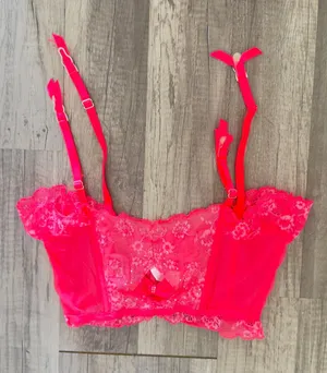 Victoria's Secret Garter Belt Small Pink W/ Bling & Lace thumbnail 1