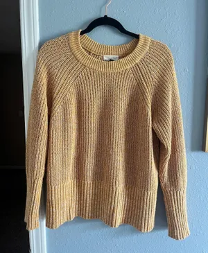 Universal Threads Mustard Sweater thumbnail 1