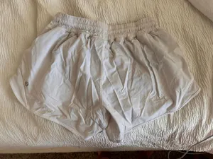 Lululemon Shorts thumbnail 3