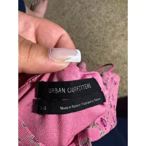Urban Outfitters Pink Floral Mini Dress‎ Keyhole Lettuce Hem Large L Slip Dress thumbnail 4
