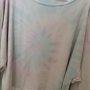 Women's Tie thumbnail 2