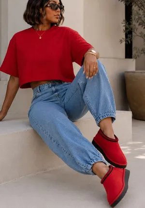 DEADSTOCK UGG Tasman II Slippers Kids 6/Womens 8 Strawberry Sorbet Samba Red♥️🔥 thumbnail 1