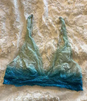 Bralette thumbnail 1