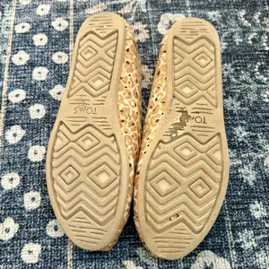 Toms Alpargata Women’s Slip On Loafers thumbnail 5