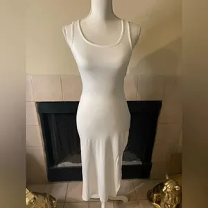 White cut out back summer dress in White sizes: SML thumbnail 2