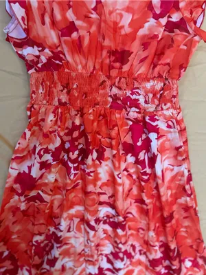 V-Neck Floral Maxi/midi Dress in Orange & Red, ruffled hem, size medium NWOT thumbnail 2