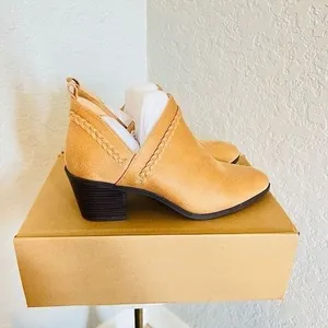 JOURNEE COLLECTION‎ Sophie Braided Strap Bootie, Block Heel, Tan, Size 7, NWT thumbnail 6