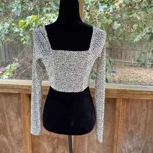 American Eagle Women's Long Sleeve Animal Print Crop Top Size S. NEW! thumbnail 3