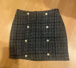 Holiday Skirt Size M thumbnail 1