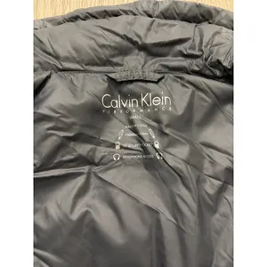 Calvin Klein Black Quilted Puffer Vest Women’s Small Lightweight Zip thumbnail 5