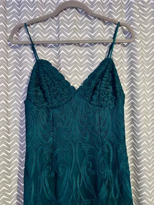 Bardot | Gia Forest Green Lace Bodycon Midi Dress, 8/M thumbnail 4