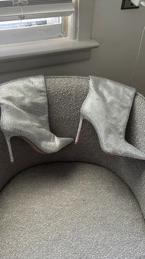 Steve Madden tall boots with rhinestones stunning thumbnail 3