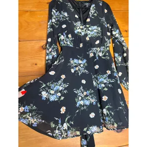NWT Lulus Always Your Black Floral Print Long Sleeve Skater Dress Cruise Size M thumbnail 4