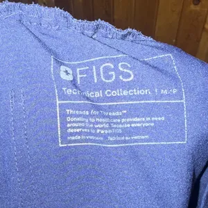 Women’s fig Navy Blue scrub pants size medium FIGS Women Yola Skinny Scrub Pant thumbnail 8
