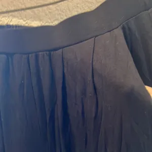 FINAL MARKDOWN Slinky Matty m slacks xs Black thumbnail 2