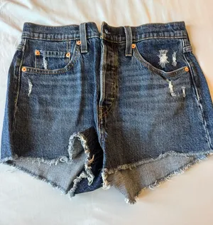 Levi’s 501 Denim Shorts thumbnail 1