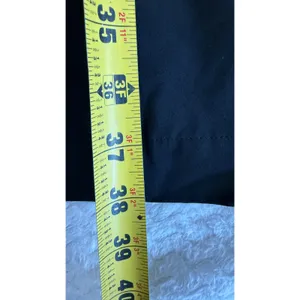 Athleta Womens Black High Rise Cargo Pants Zipper Pockets Size 6 thumbnail 5