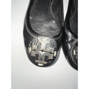 TORY BURCH Women's‎ Reva Ballerina Ballet Flats Black Patent Leather Size 6 N thumbnail 2