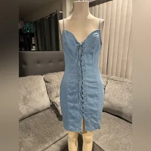 🌸AMTIOUS piper denim midi dress ✨ Blue thumbnail 6