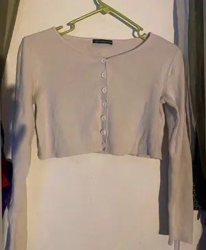 Button Up Top thumbnail 1