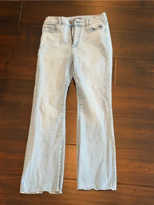 DL1961 Bridget High Rise Instasculpt™ Bootcut Crop Jeans in Prairie - Size 28 thumbnail 4