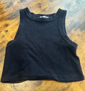 black princess polly cropped tank top thumbnail 1