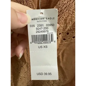 NWT American Eagle Eyelet Floral Boho Tiered Ruffle Sleeveless Top Tan XS/S New. thumbnail 7