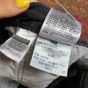 Levis 501 Button Fly Black Denim Cut Off Shorts thumbnail 3