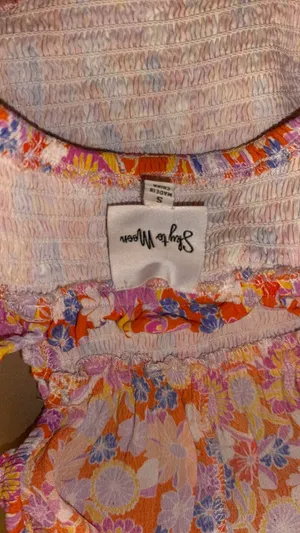 Sky to Moon Colorful Floral Romper w/ Cut-out thumbnail 3
